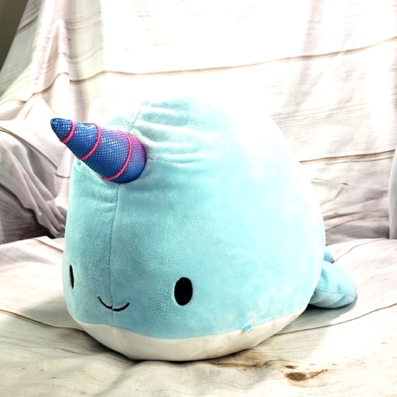 Squishmallows Blue Narwhal Whale Rainbow Horn Plush Toy 17 Inch 2019 - Picture 1 of 11